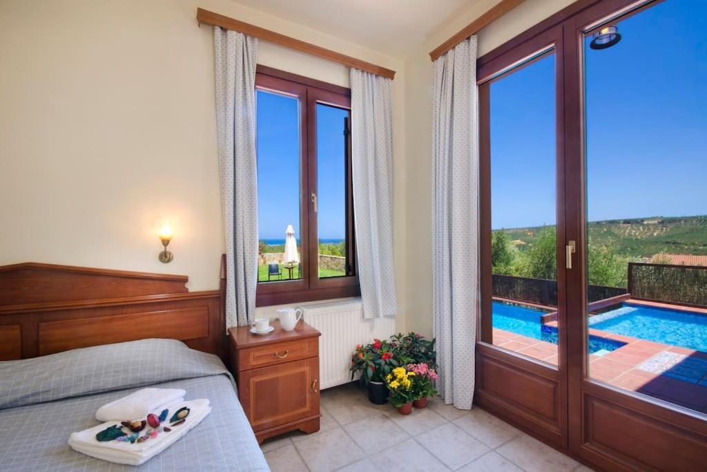 Villa Katerina With Eco Heated Pool Spilia  Екстер'єр фото